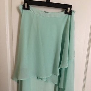 High low turquoise skirt